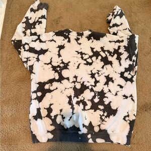 Urban Outfitters Black and White Tie-Dye Crewneck Sweatshirt